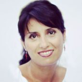 Portrait of Dr. Arayeh Norouzi